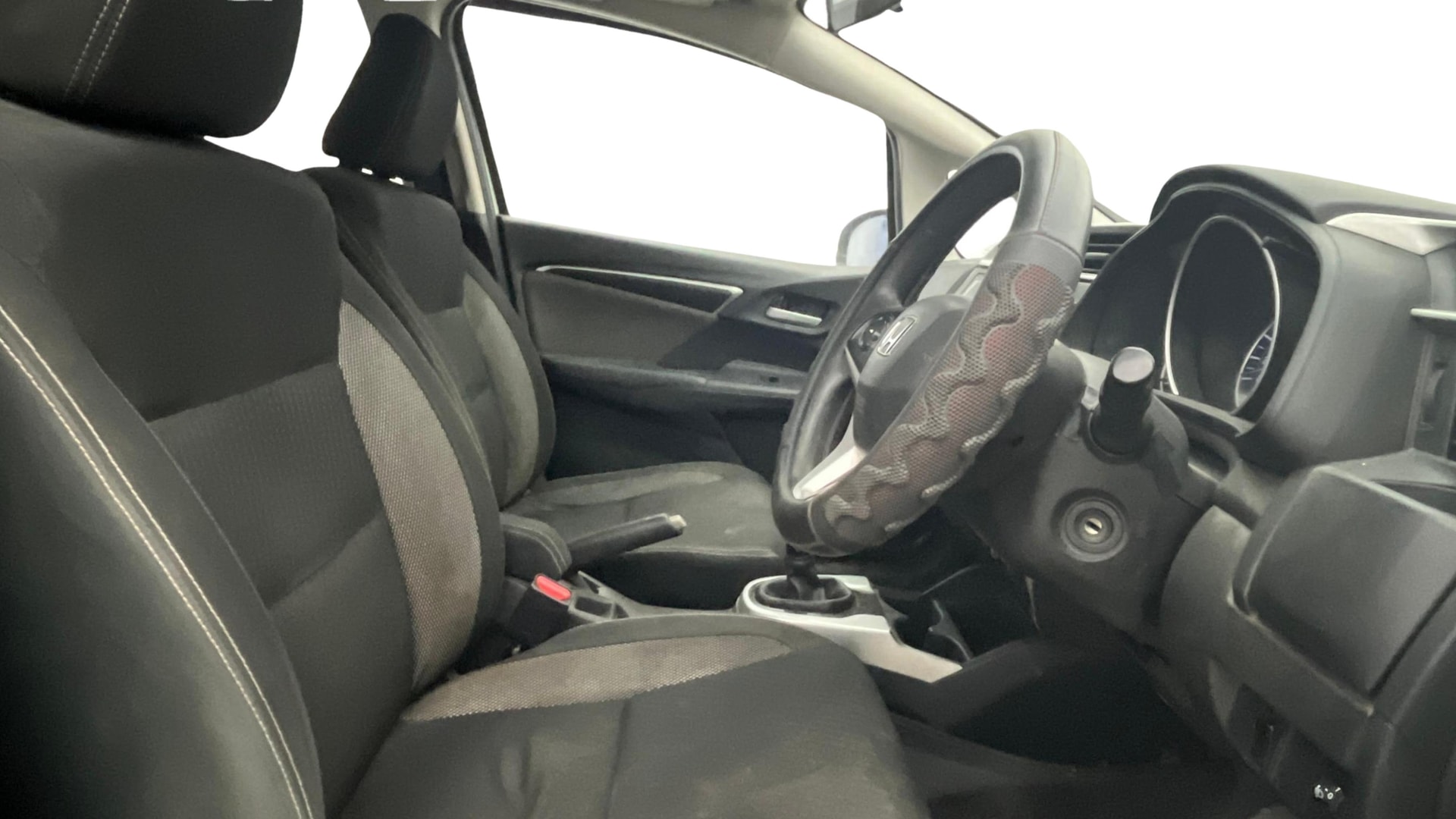 View 2018 Honda WR-V S MT Diesel Edge Edition Image 17 Used 2018 Honda WR-V S MT Diesel Edge Edition Image 17