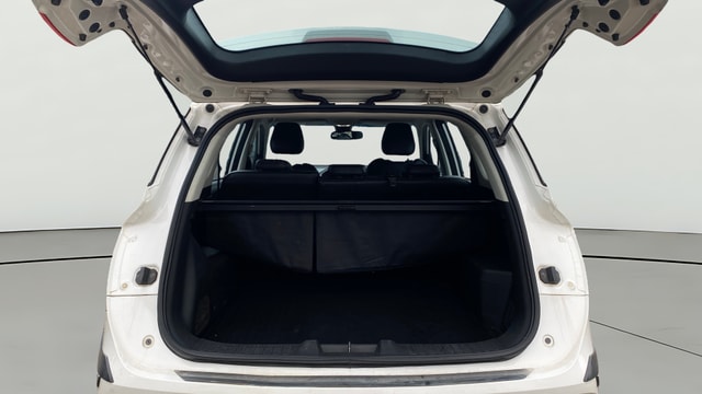 View MG Hector Image 41 Used MG Hector Image 41