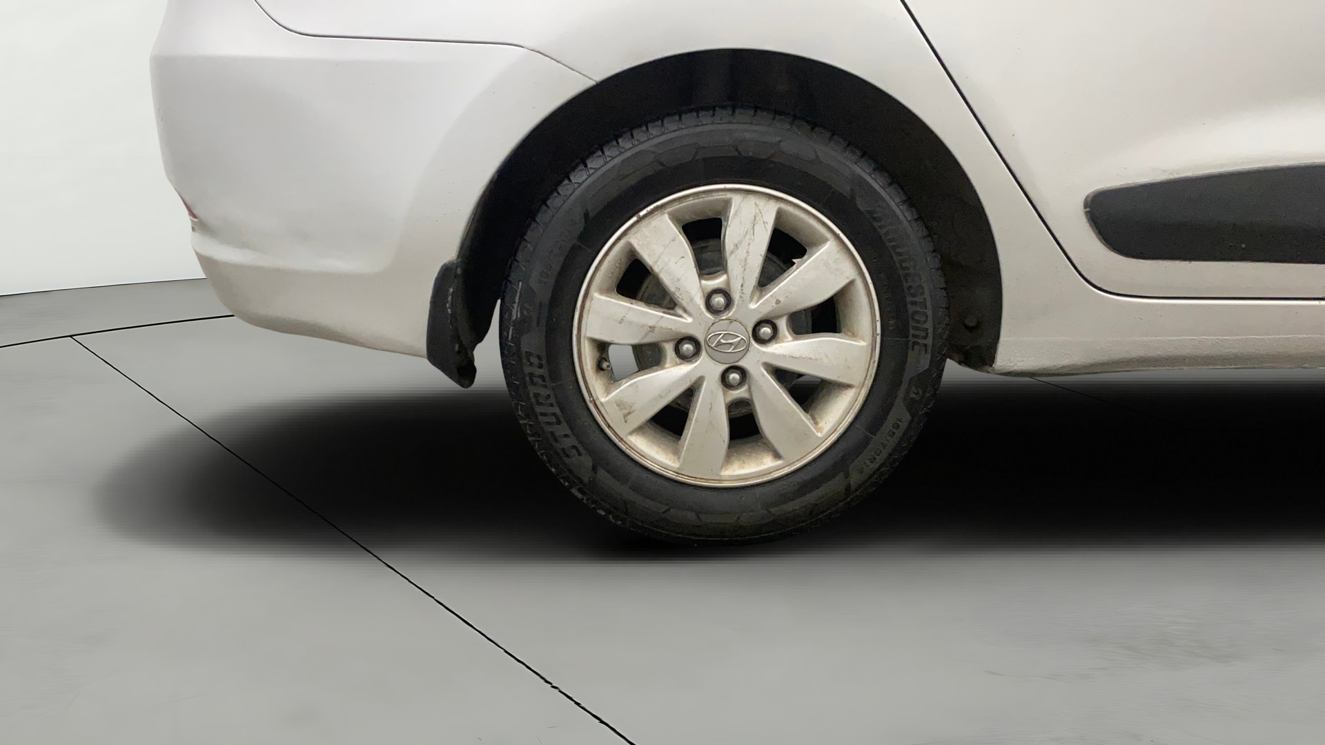 View 2016 Hyundai Xcent SX Petrol Image 35 Used 2016 Hyundai Xcent SX Petrol Image 35