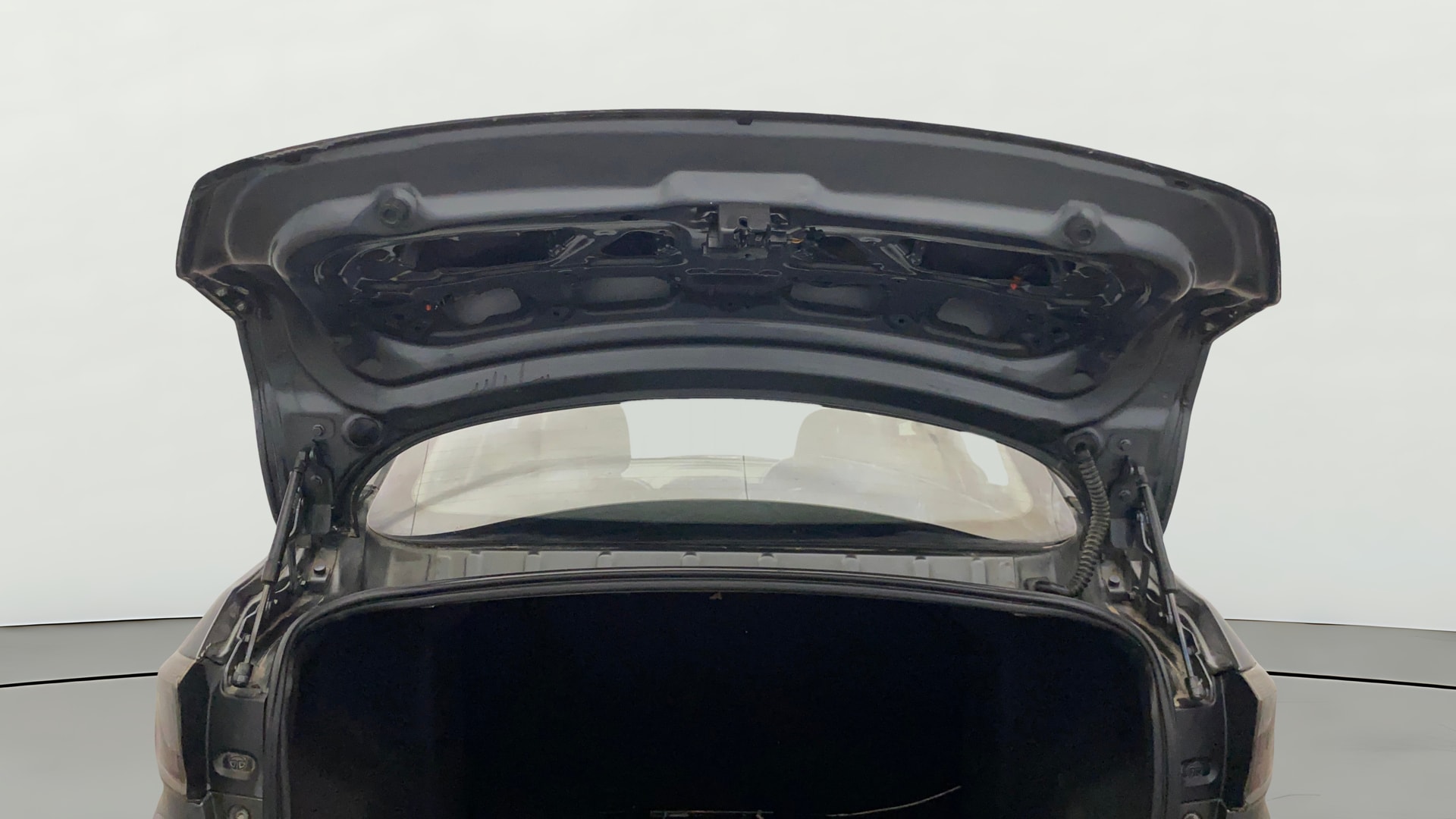 View 2021 Tata Tigor XE Diesel Image 16 Used 2021 Tata Tigor XE Diesel Image 16