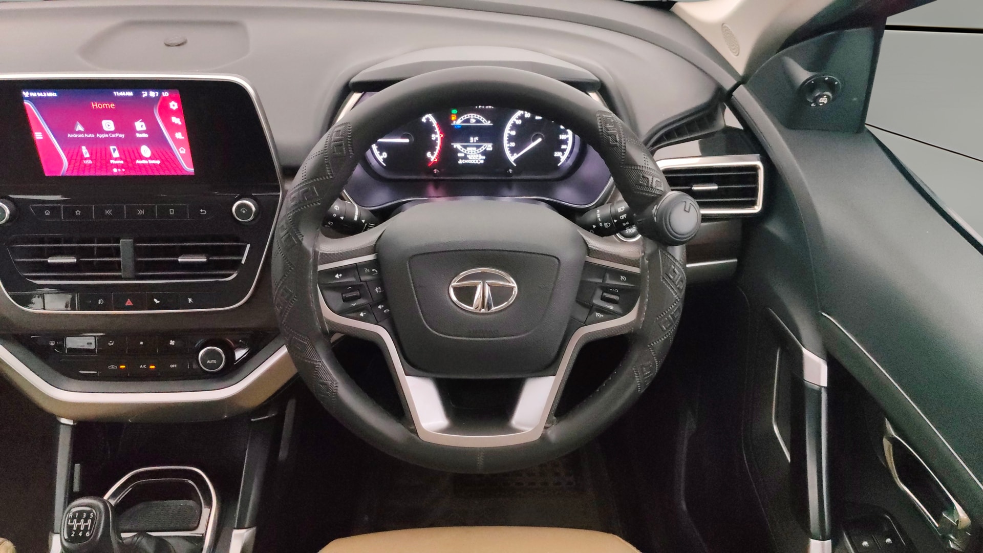 View 2022 Tata Harrier XE Image 21 Used 2022 Tata Harrier XE Image 21