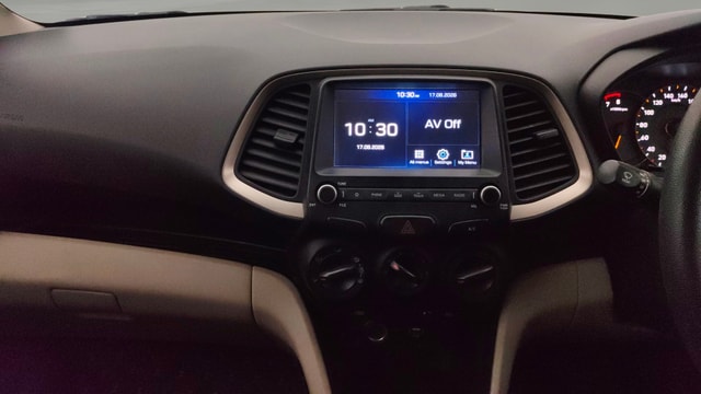 View Hyundai New Santro Image 17 Used Hyundai New Santro Image 17