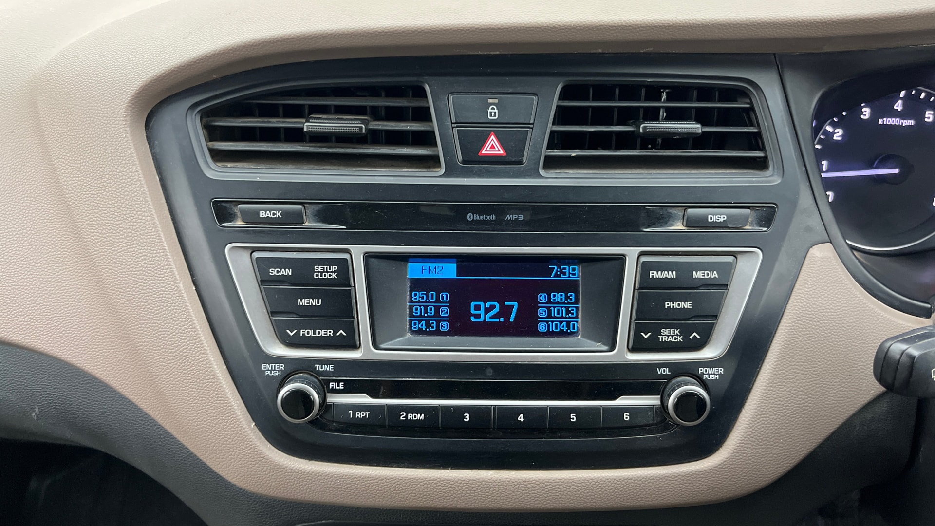 Used 2016 Hyundai Elite i20 Used 2016 Hyundai Elite i20