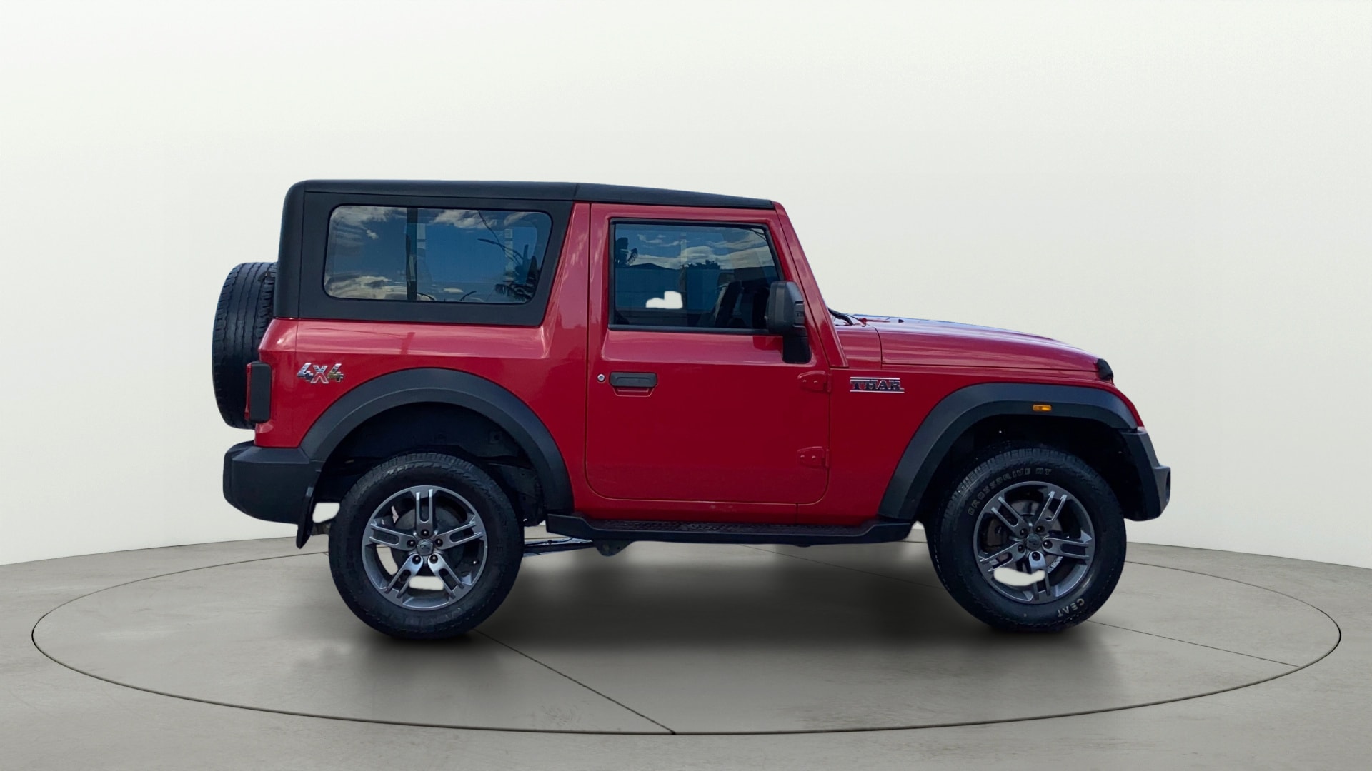 View 2021 Mahindra Thar AX Standard Manual Soft Top 6 Seater Image 9 Used 2021 Mahindra Thar AX Standard Manual Soft Top 6 Seater Image 9