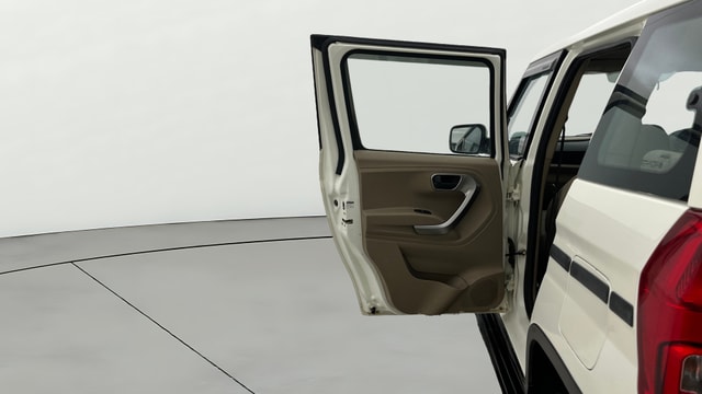 View Mahindra Bolero Neo Image 16 Used Mahindra Bolero Neo Image 16