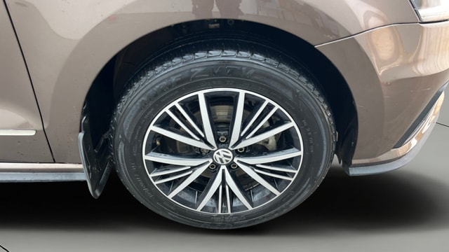 View Volkswagen Vento Image 41 Used Volkswagen Vento Image 41