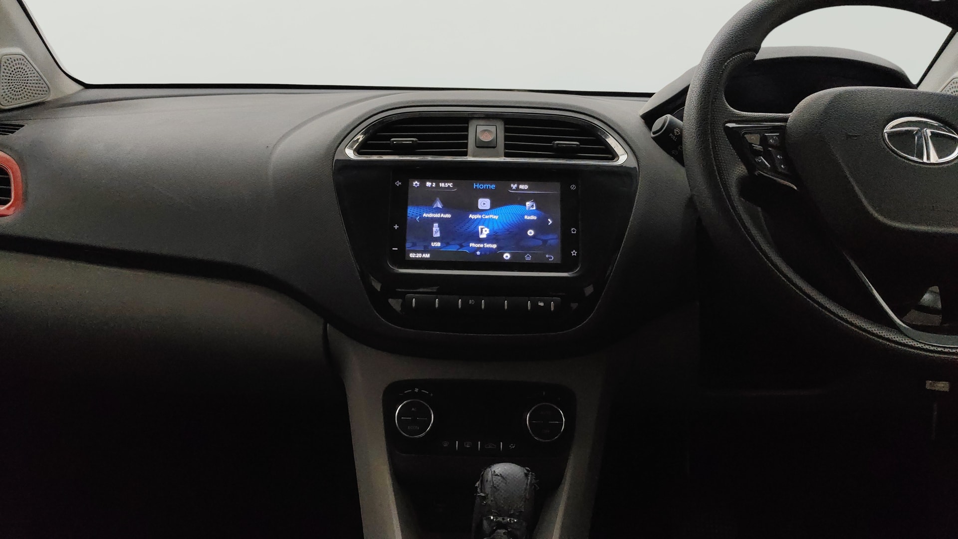 View 2020 Tata Tiago Revotorq XB Image 17 Used 2020 Tata Tiago Revotorq XB Image 17
