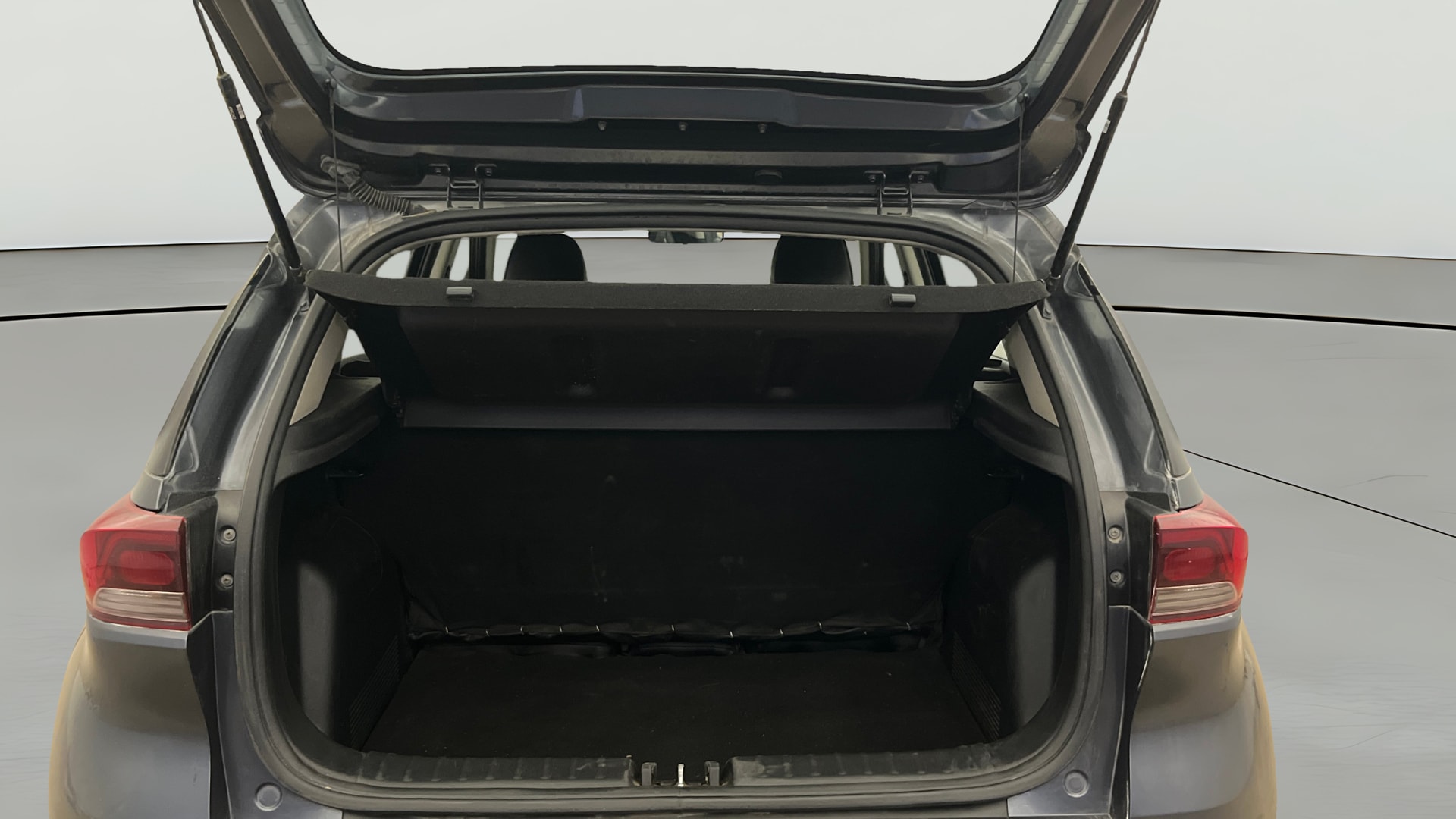 View 2022 Kia Sonet HTK Plus iMT Petrol Image 40 Used 2022 Kia Sonet HTK Plus iMT Petrol Image 40