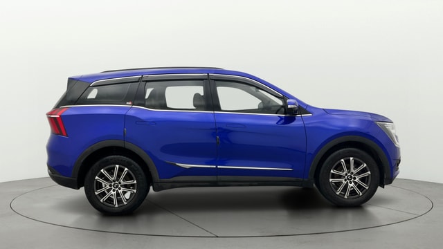 View Mahindra XUV700 Image 29 Used Mahindra XUV700 Image 29