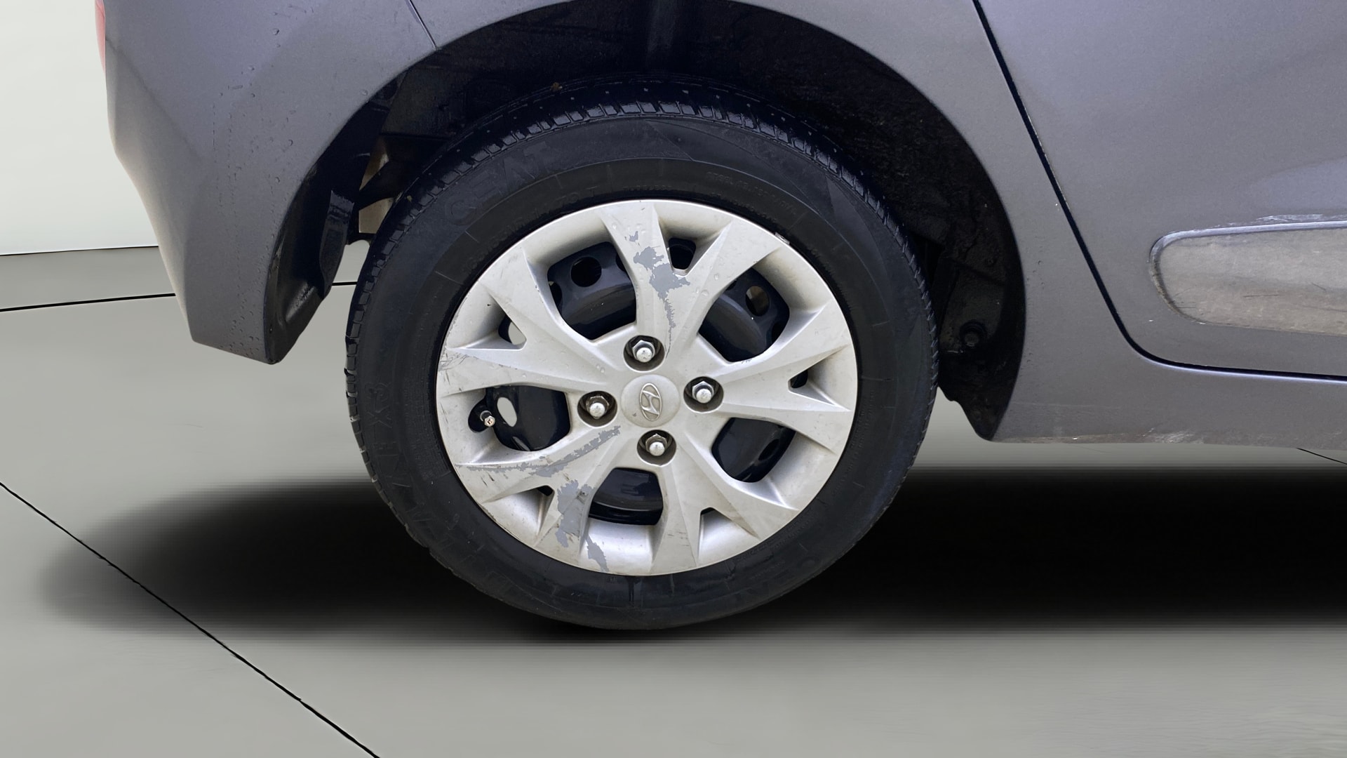 View 2016 Hyundai Grand i10 Sportz 1.2 Kappa Image 23 Used 2016 Hyundai Grand i10 Sportz 1.2 Kappa Image 23