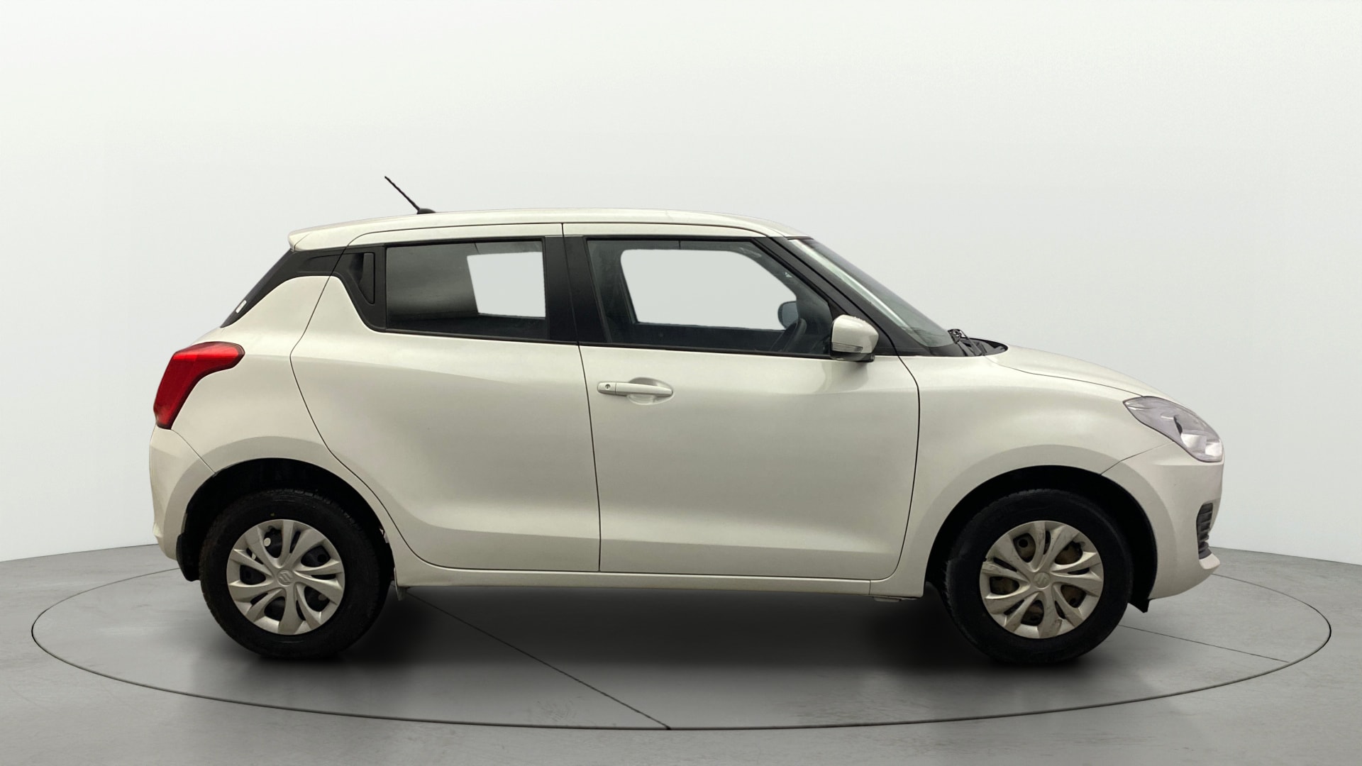 View 2018 Maruti Suzuki 1000 Base Variant Image 8 Used 2018 Maruti Suzuki 1000 Base Variant Image 8