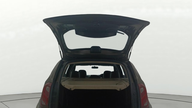 View Renault Duster Image 16 Used Renault Duster Image 16