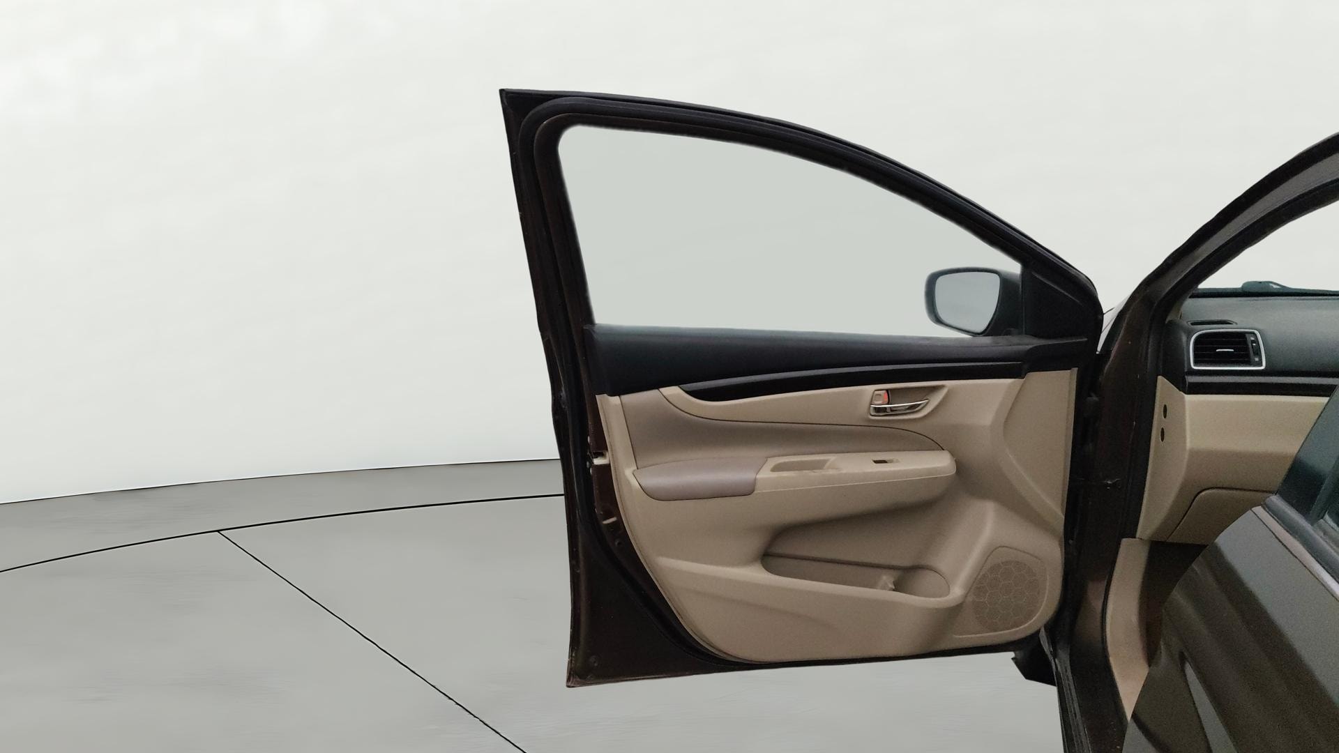 View 2017 Maruti Suzuki 1000 Base Variant Image 31 Used 2017 Maruti Suzuki 1000 Base Variant Image 31