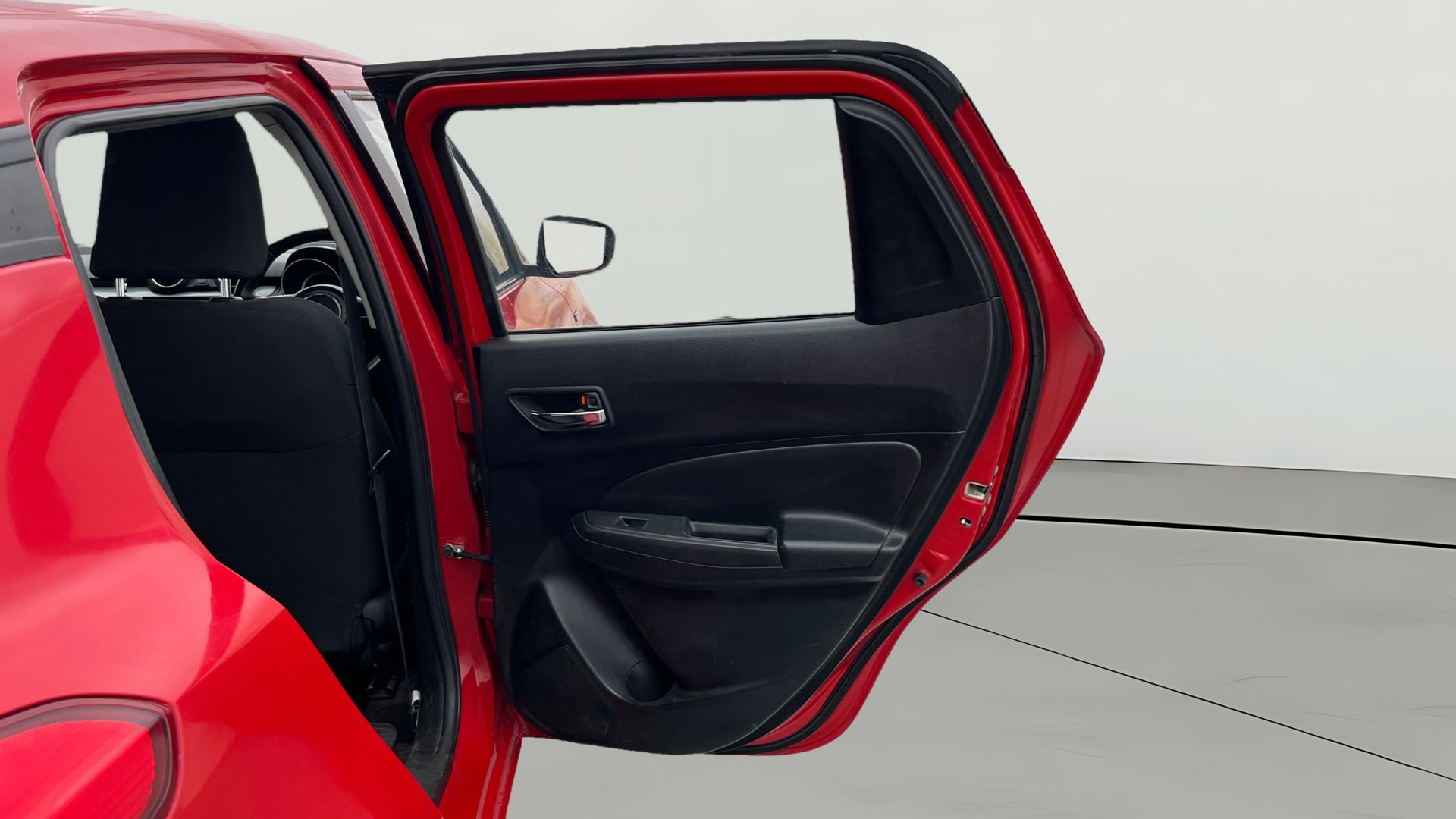 View 2018 Maruti Suzuki 1000 Base Variant Image 7 Used 2018 Maruti Suzuki 1000 Base Variant Image 7