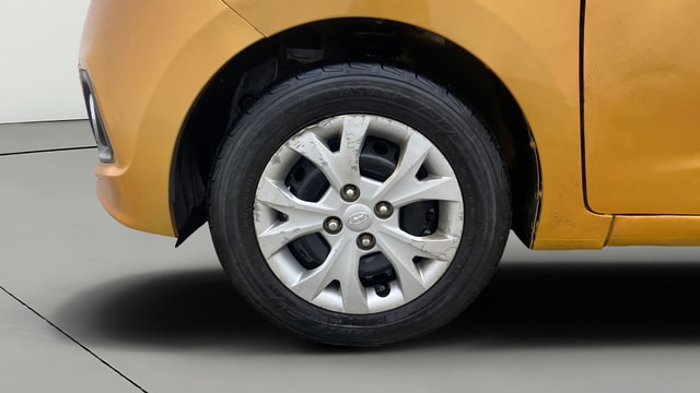 View Hyundai Grand i10 Image 27 Used Hyundai Grand i10 Image 27