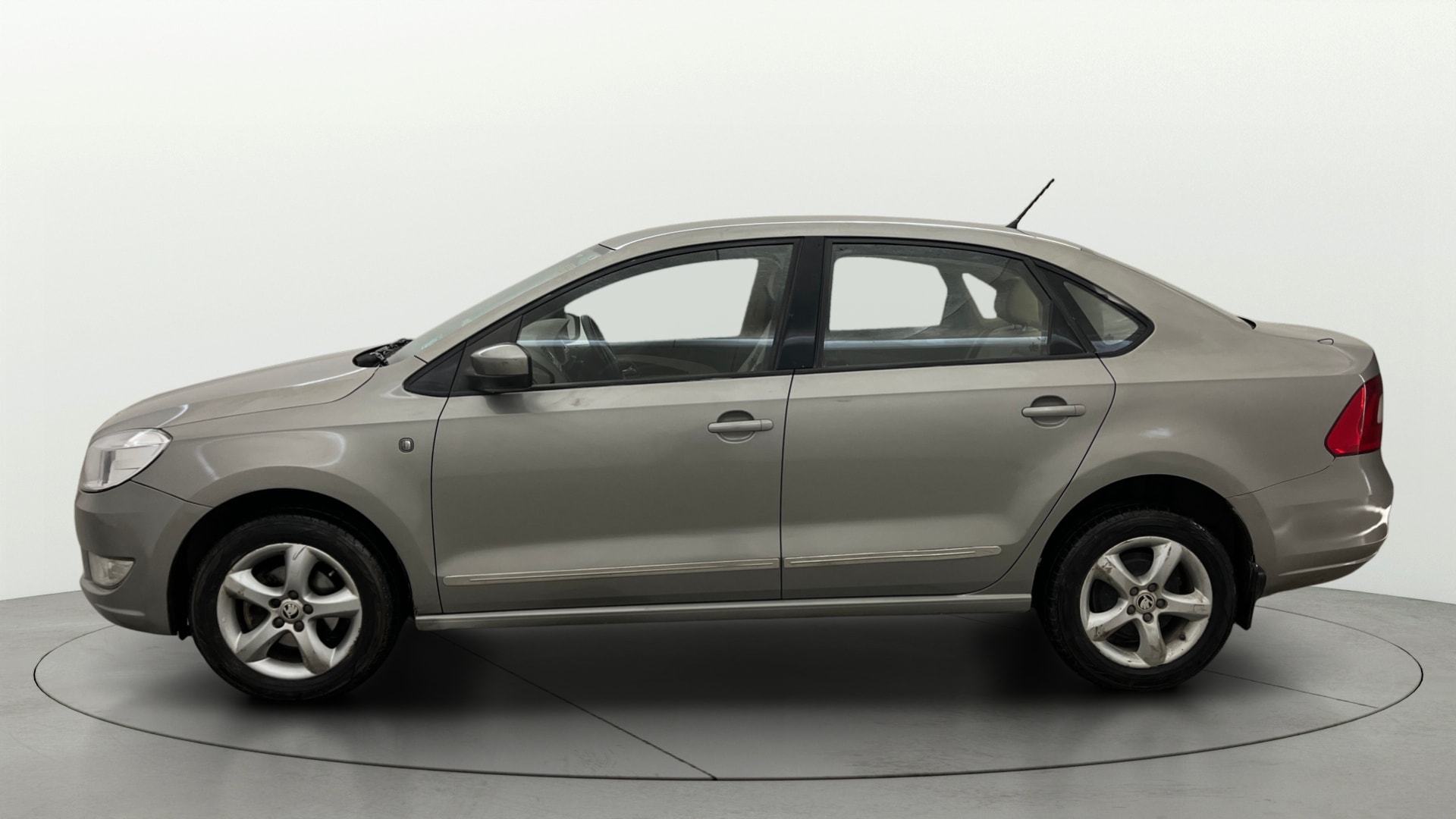 Used 2014 Skoda Rapid Used 2014 Skoda Rapid