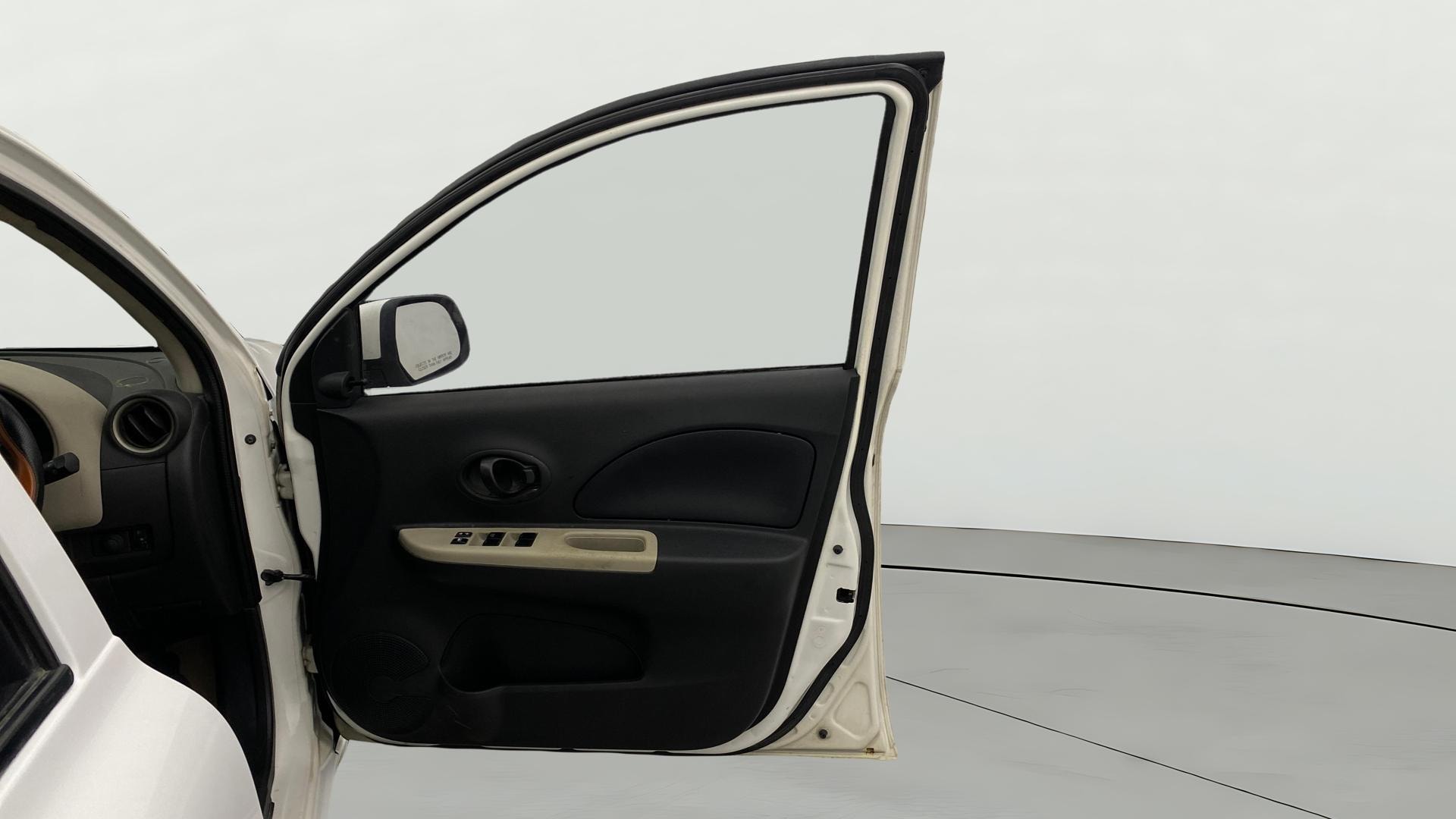 View 2014 Nissan Micra Active XV S Image 43 Used 2014 Nissan Micra Active XV S Image 43
