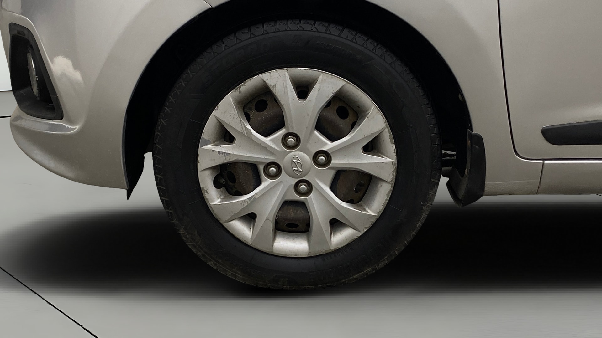 View 2014 Hyundai Grand i10 Sportz 1.2 Kappa Image 27 Used 2014 Hyundai Grand i10 Sportz 1.2 Kappa Image 27