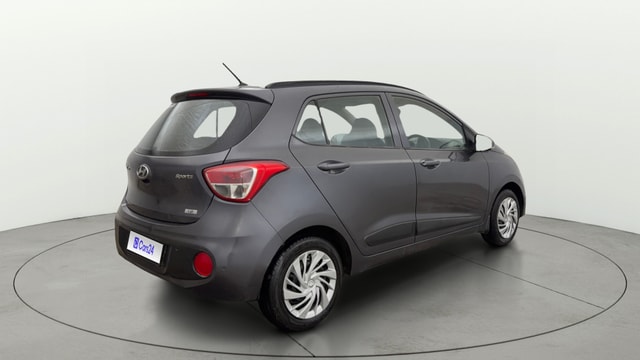 View Hyundai Grand i10 Image 42 Used Hyundai Grand i10 Image 42