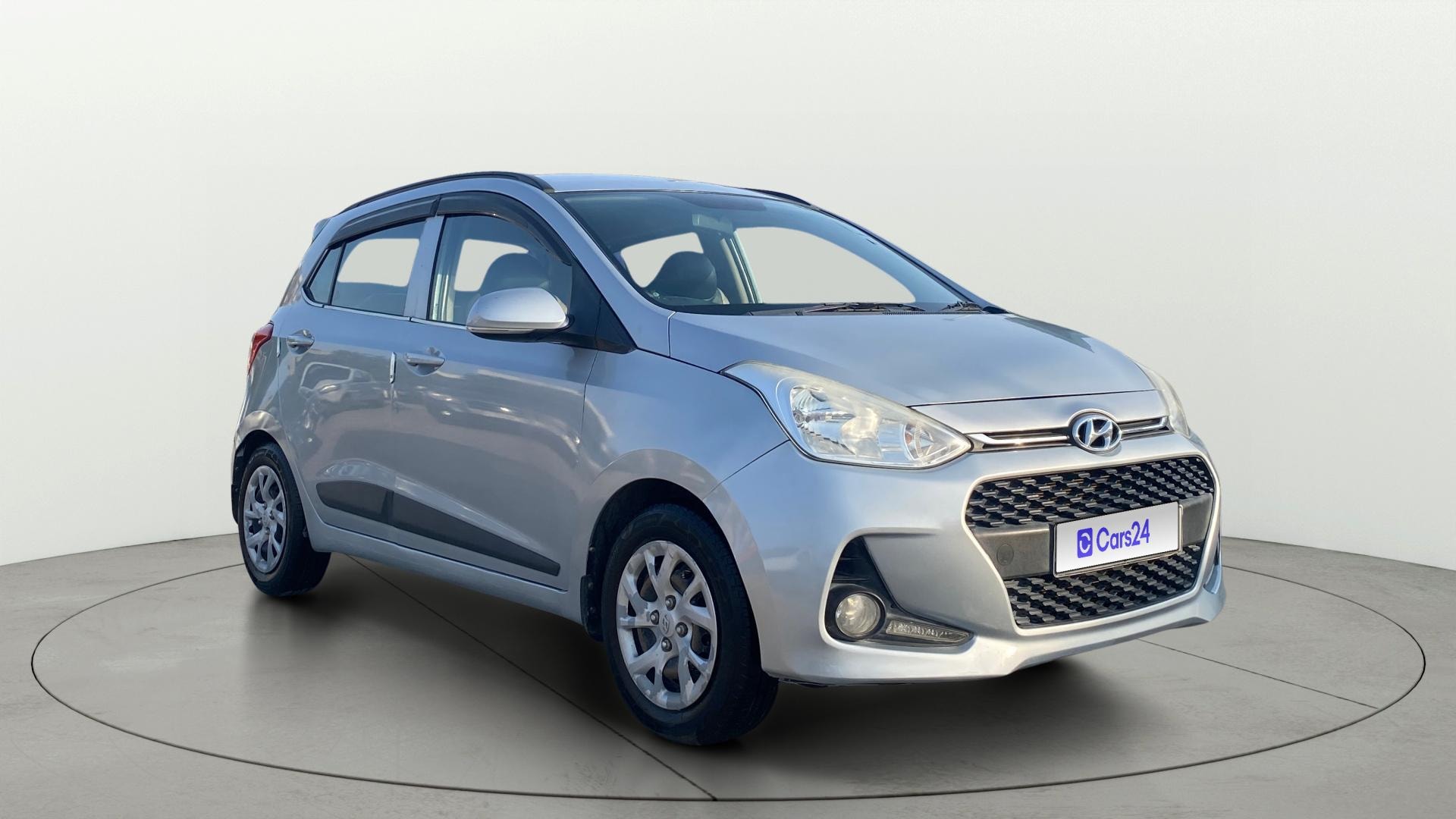 Used 2018 Hyundai Grand i10 Used 2018 Hyundai Grand i10