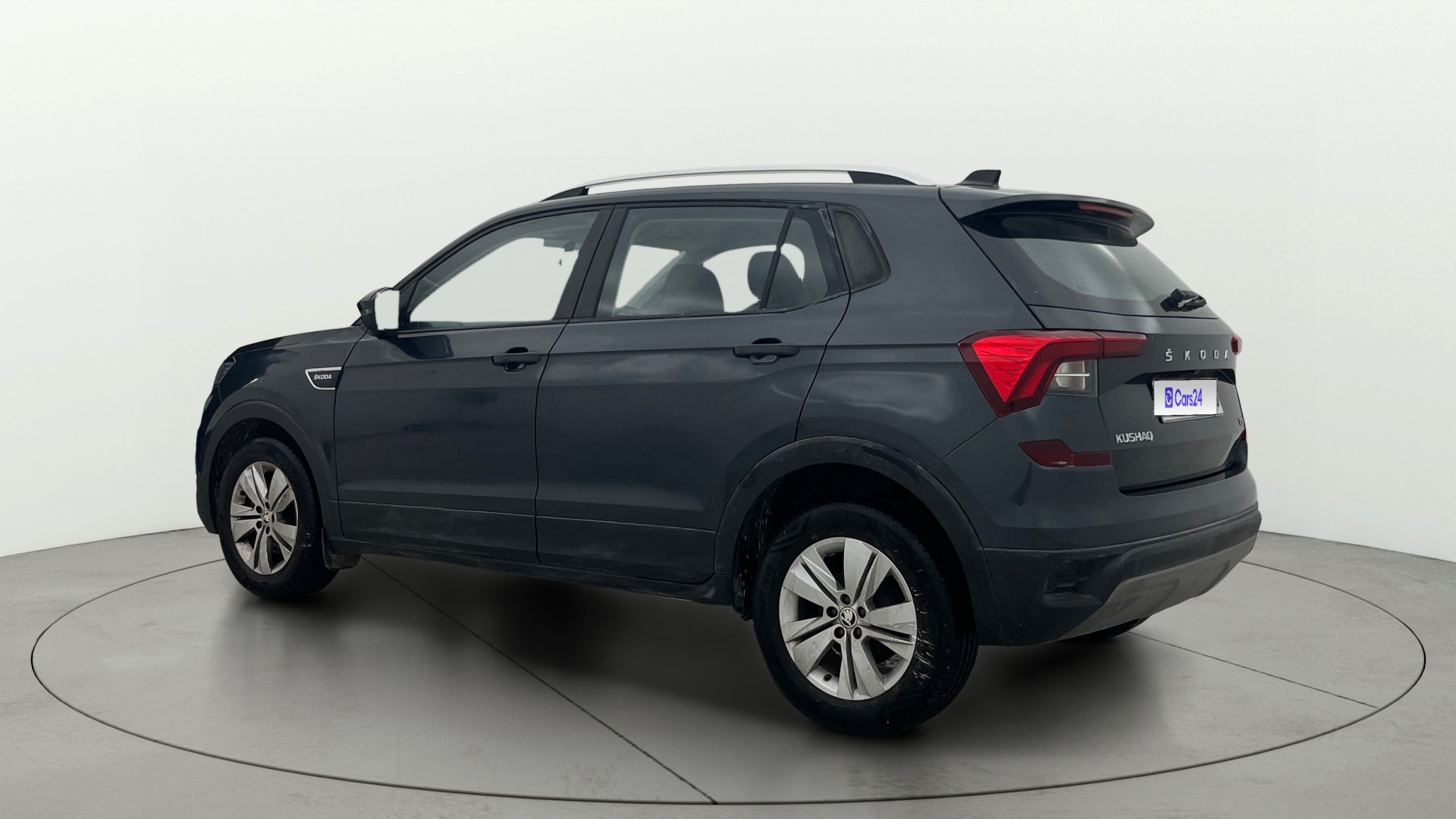 View 2023 Skoda Kushaq Ambition 1.5 TSI MT Image 2 Used 2023 Skoda Kushaq Ambition 1.5 TSI MT Image 2