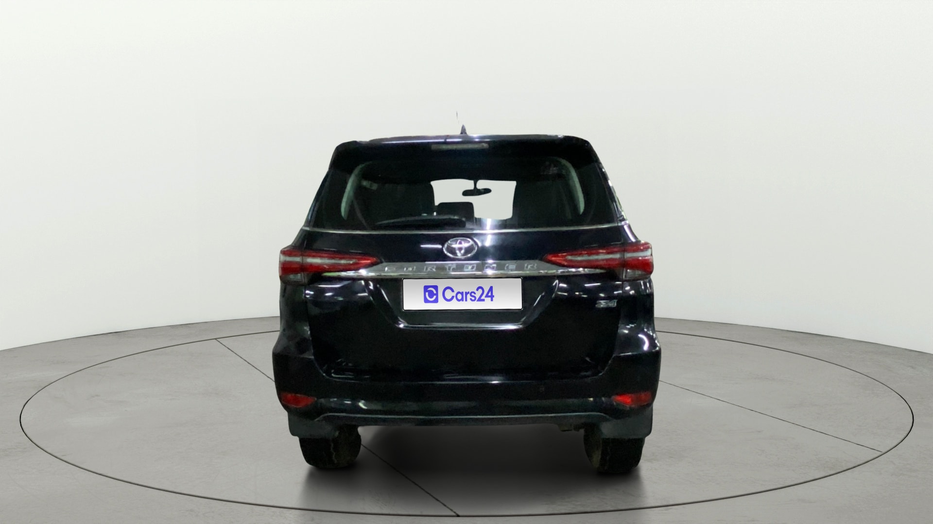 View 2025 Toyota Fortuner 2.7 4X2 AT BS IV Image 44 Used 2025 Toyota Fortuner 2.7 4X2 AT BS IV Image 44
