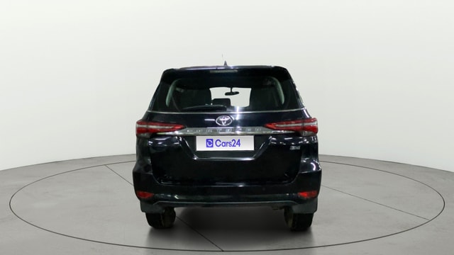 View Toyota Fortuner Image 44 Used Toyota Fortuner Image 44