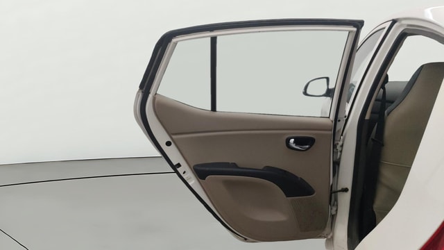 View Hyundai i10 Image 22 Used Hyundai i10 Image 22