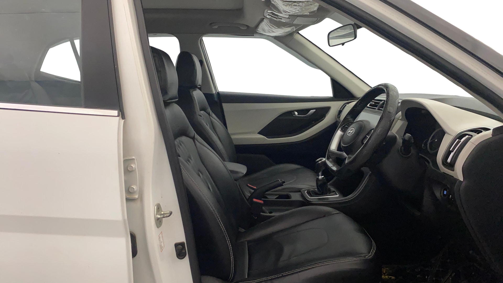 View 2022 Hyundai Creta 1.4 E Diesel Image 27 Used 2022 Hyundai Creta 1.4 E Diesel Image 27