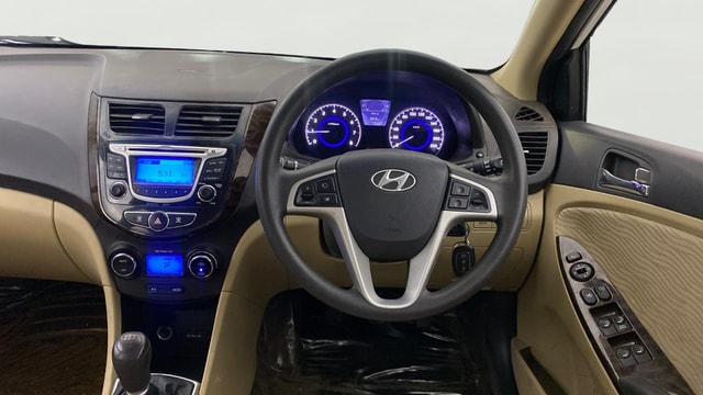 View Hyundai Fluidic Verna Image 20 Used Hyundai Fluidic Verna Image 20