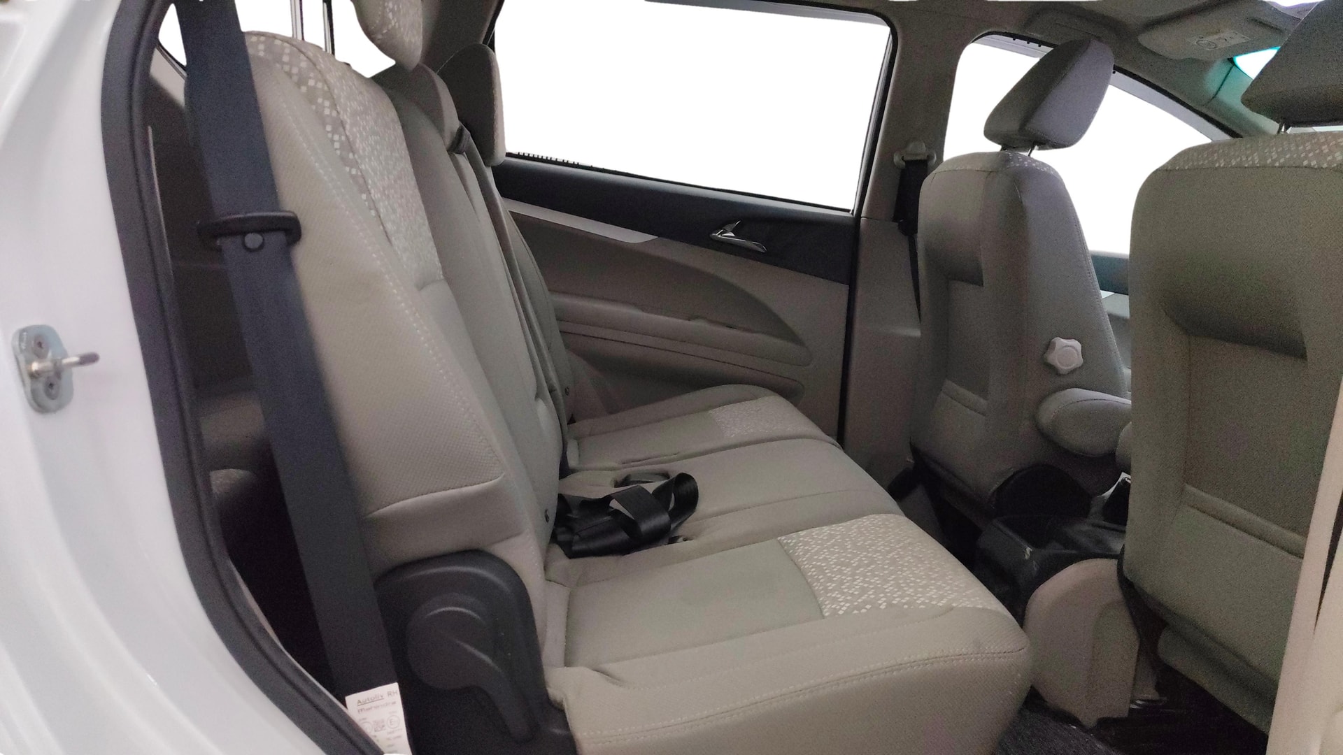 View 2025 Mahindra Marazzo M6 Plus 8-Seater Image 30 Used 2025 Mahindra Marazzo M6 Plus 8-Seater Image 30