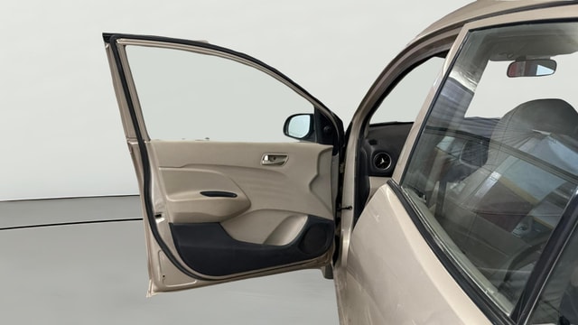 View Hyundai New Santro Image 30 Used Hyundai New Santro Image 30