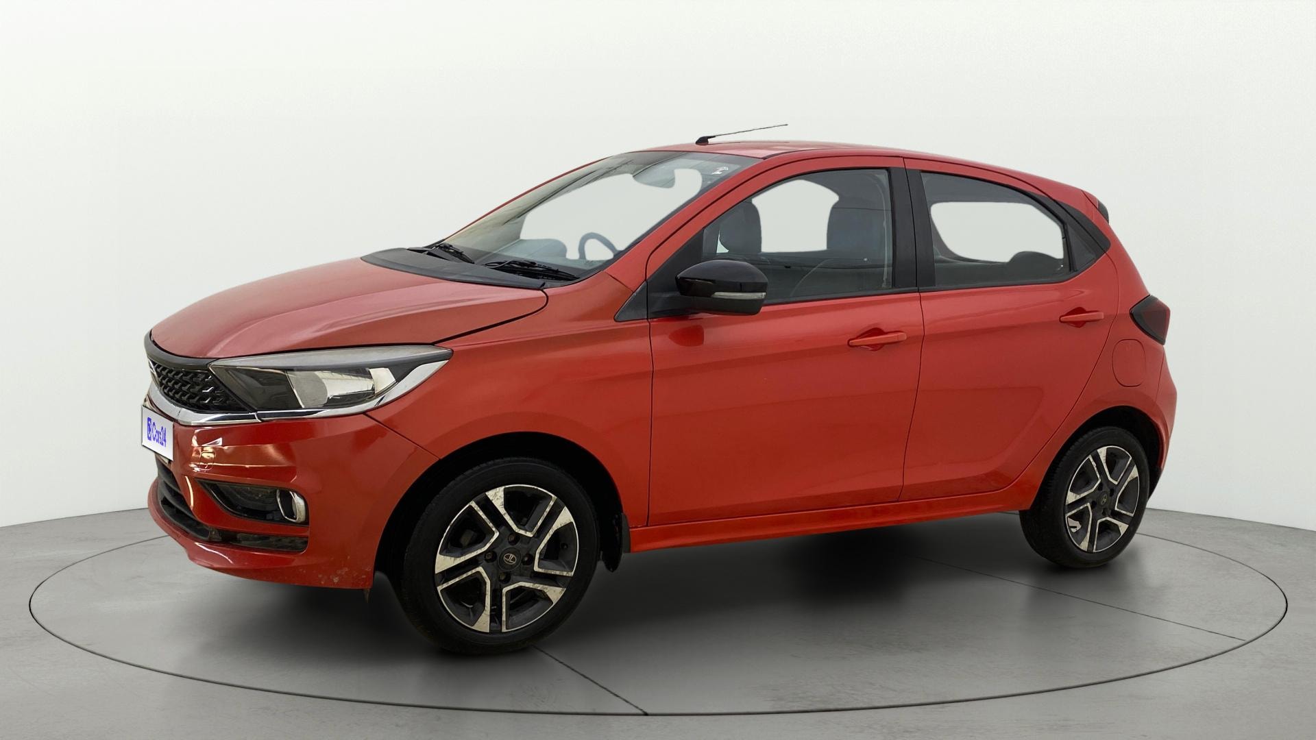 View 2020 Tata Tiago Revotorq XB Image 21 Used 2020 Tata Tiago Revotorq XB Image 21