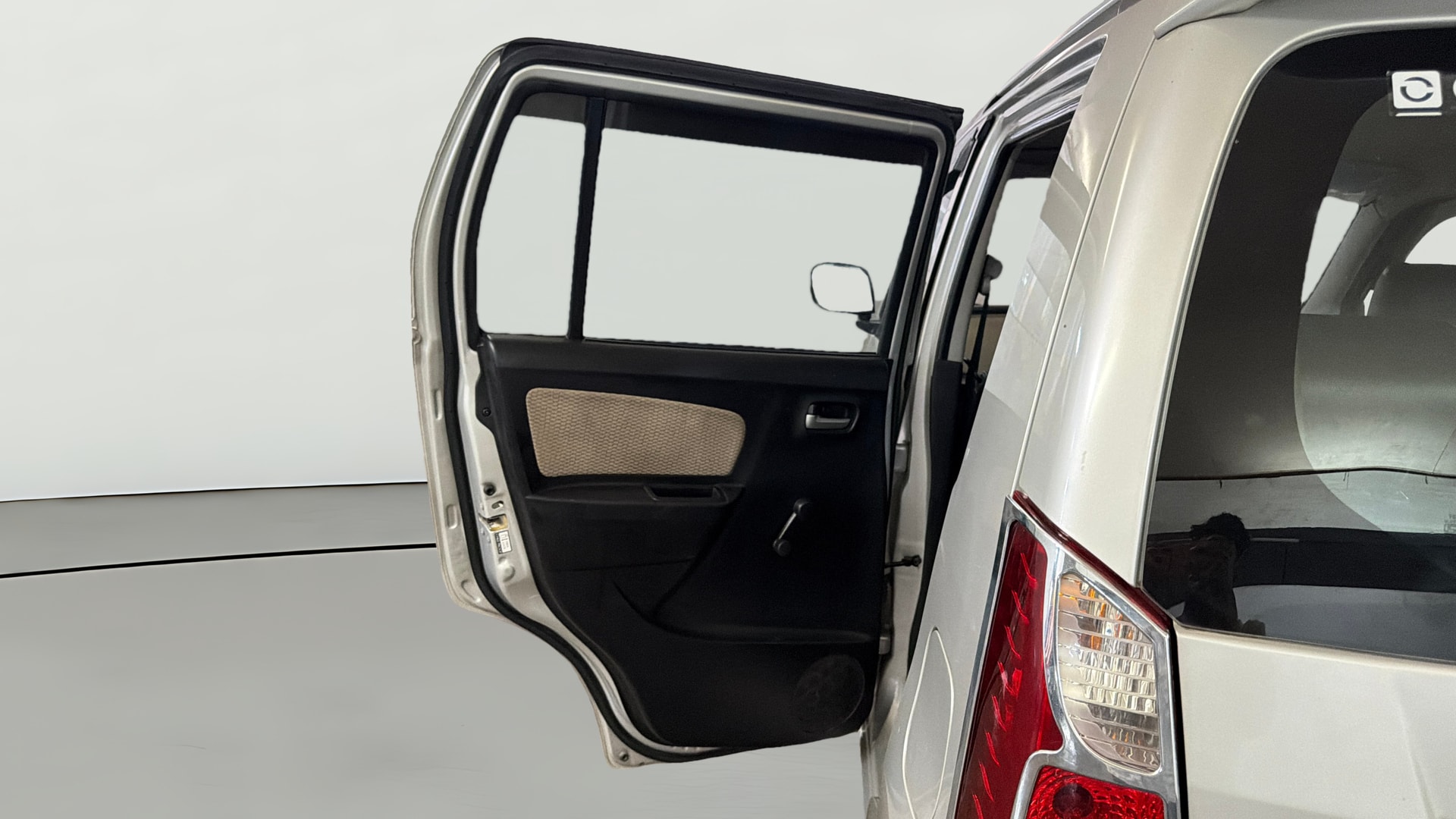 Used 2017 Maruti Suzuki 1000 Used 2017 Maruti Suzuki 1000