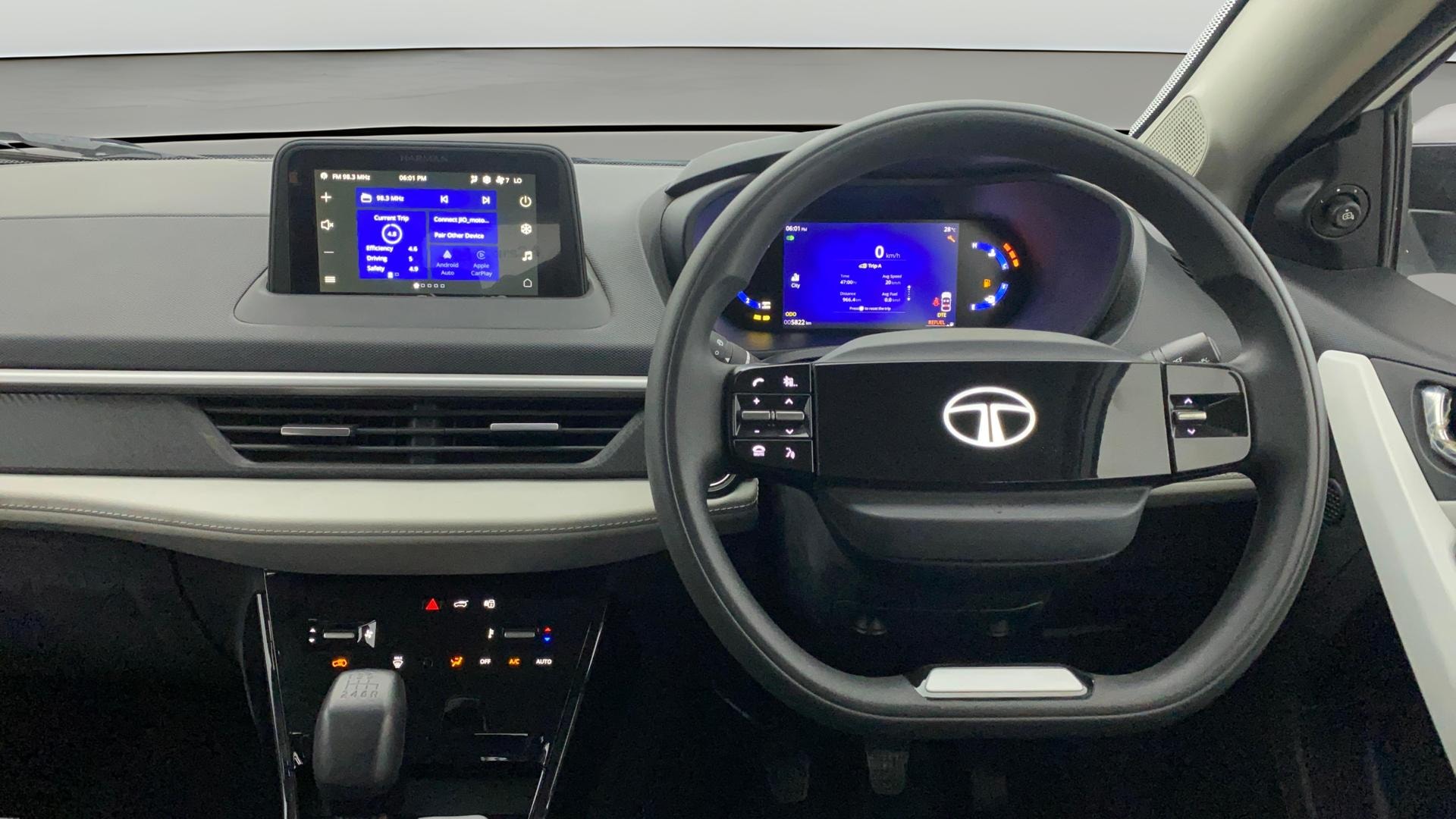View 2024 Tata Nexon Revotron XE Image 20 Used 2024 Tata Nexon Revotron XE Image 20
