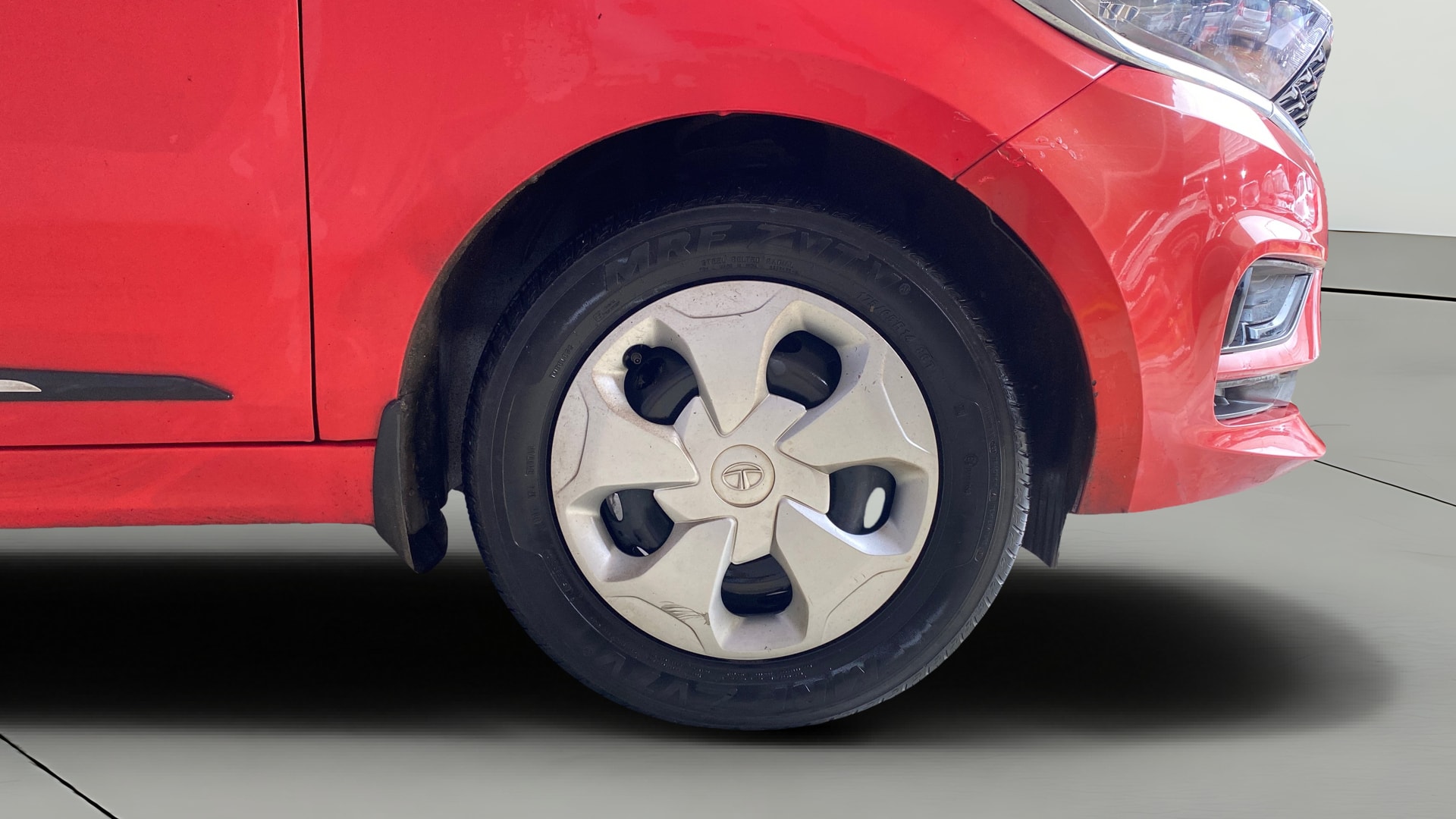 View 2020 Tata Tiago Revotorq XB Image 39 Used 2020 Tata Tiago Revotorq XB Image 39