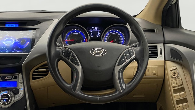 View Hyundai Elantra Image 21 Used Hyundai Elantra Image 21