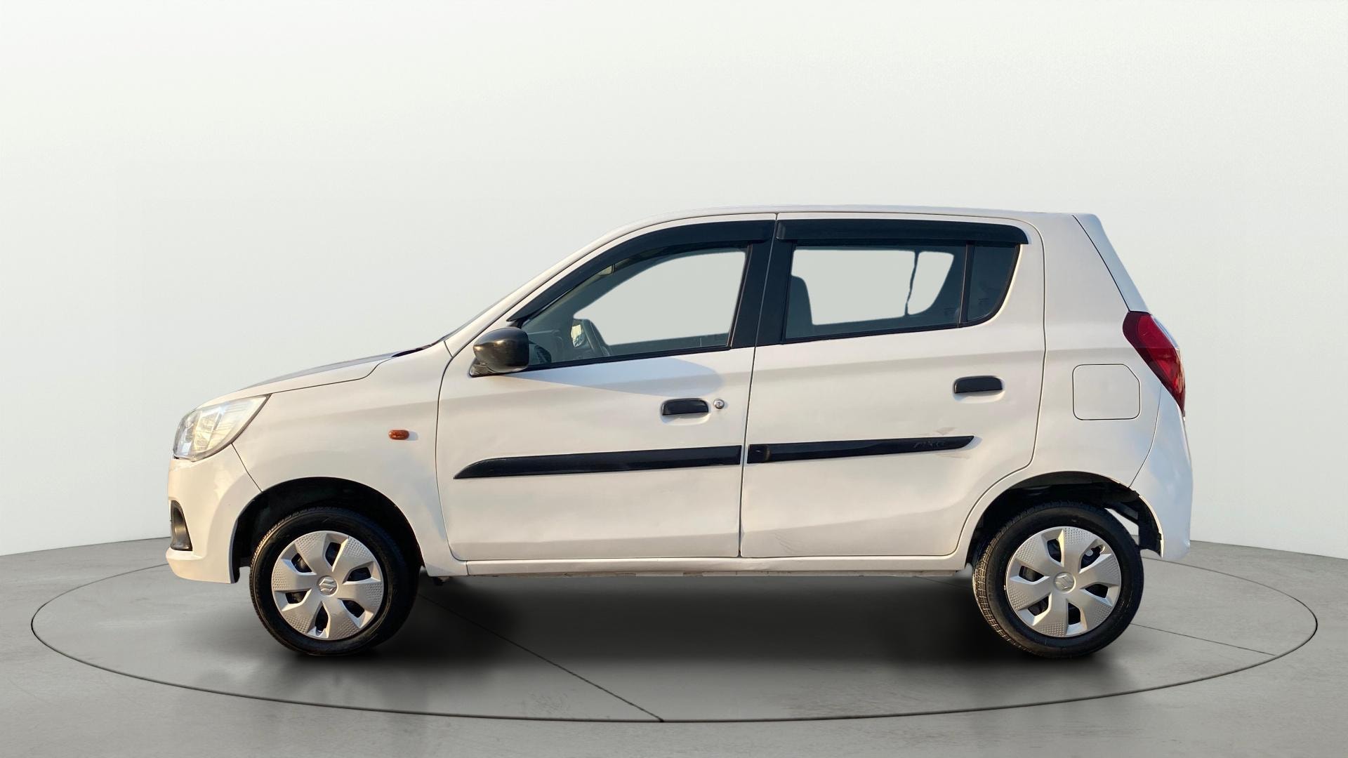 View 2016 Maruti Suzuki Alto K10 LX Image 5 Used 2016 Maruti Suzuki Alto K10 LX Image 5