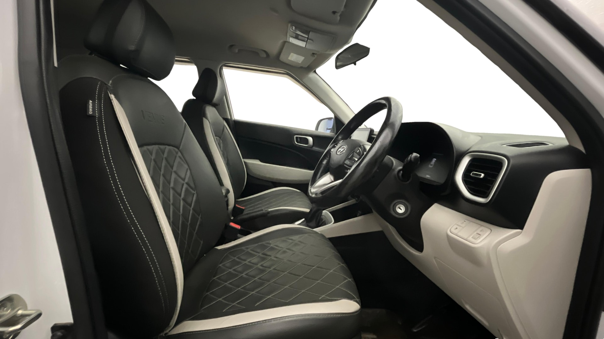 View 2024 Hyundai Venue S 1.2 Petrol Image 26 Used 2024 Hyundai Venue S 1.2 Petrol Image 26