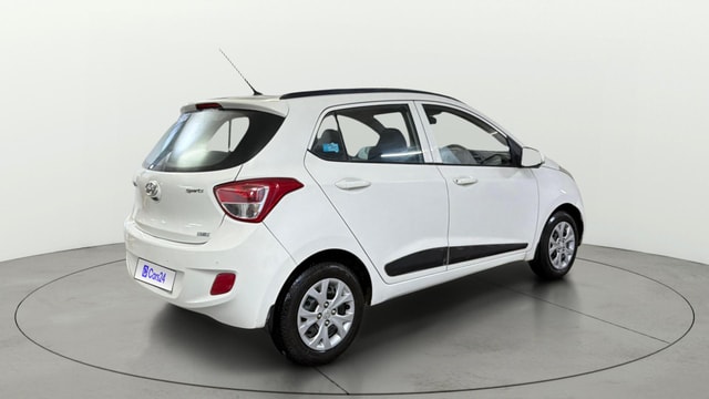 View Hyundai Grand i10 Image 41 Used Hyundai Grand i10 Image 41