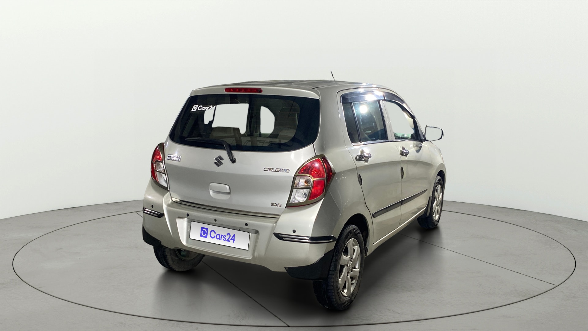 View 2017 Maruti Suzuki 1000 Base Variant Image 43 Used 2017 Maruti Suzuki 1000 Base Variant Image 43