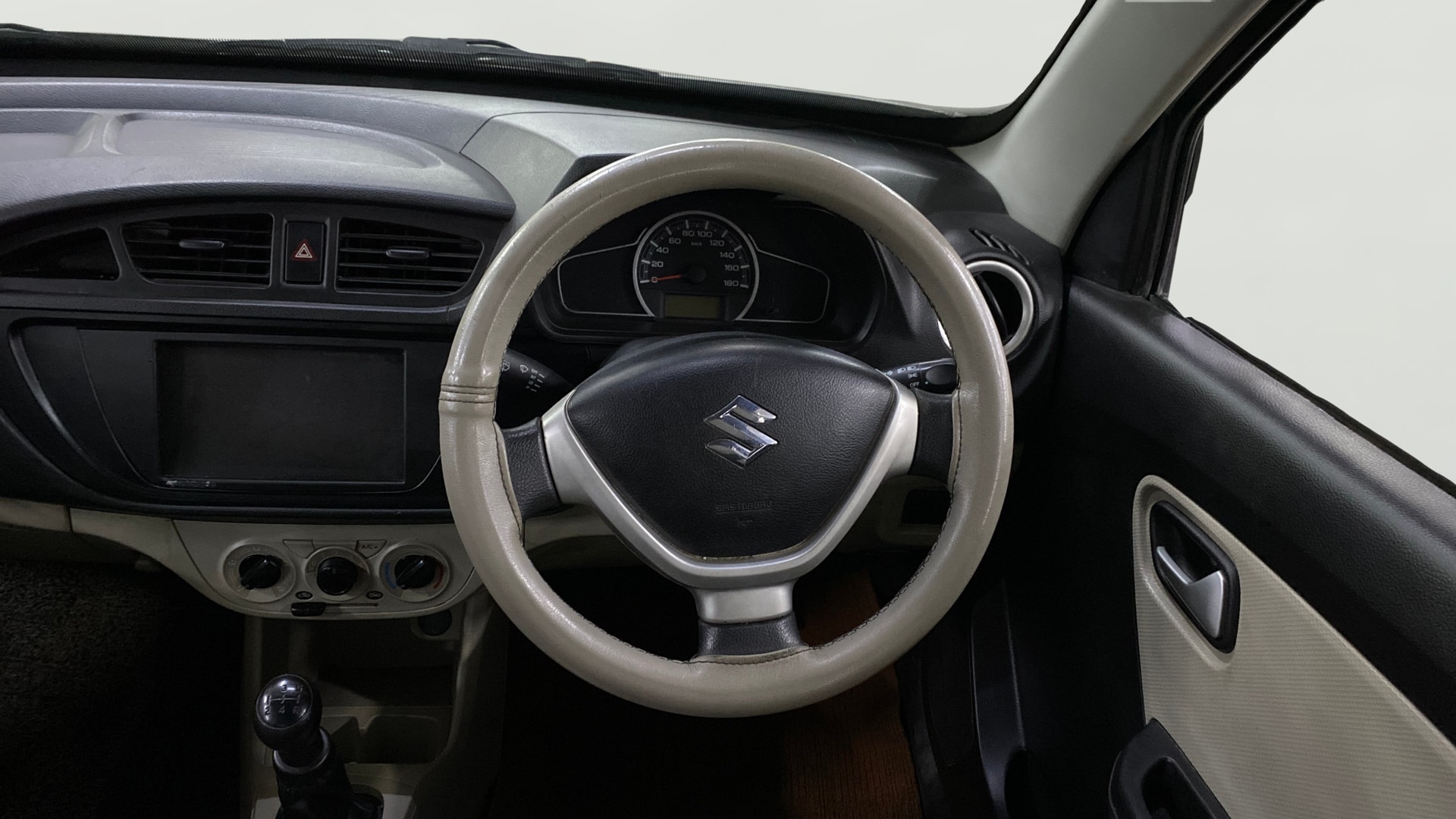 View 2020 Maruti Suzuki 1000 Base Variant Image 20 Used 2020 Maruti Suzuki 1000 Base Variant Image 20