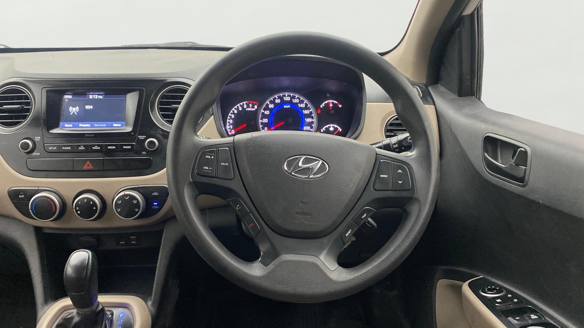 View 2019 Hyundai Grand i10 1.2 Magna Petrol AT Image 20 Used 2019 Hyundai Grand i10 1.2 Magna Petrol AT Image 20