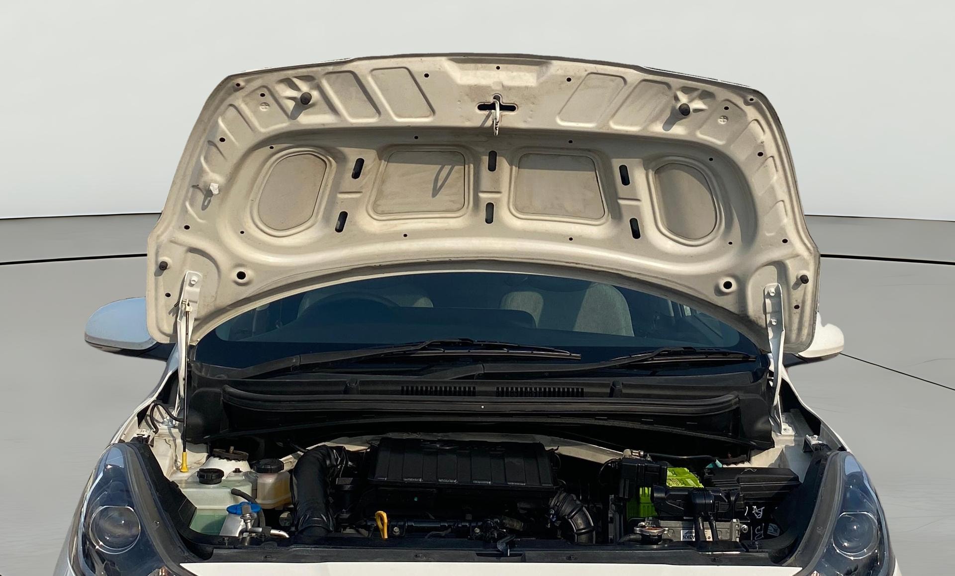 View 2021 Hyundai Grand i10 Nios Sportz Petrol AMT Image 32 Used 2021 Hyundai Grand i10 Nios Sportz Petrol AMT Image 32