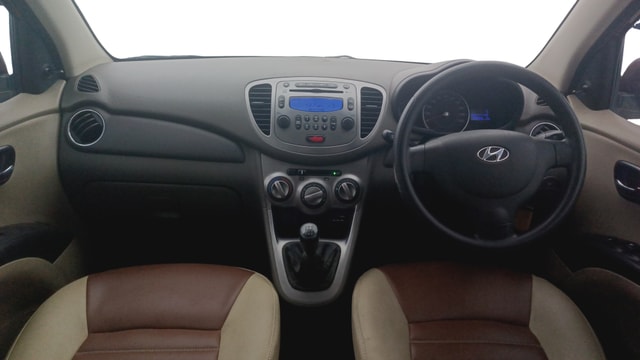 View Hyundai i10 Image 28 Used Hyundai i10 Image 28