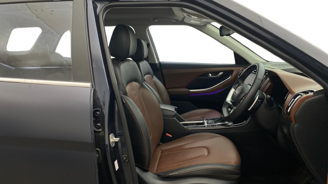 View Hyundai Alcazar Image 18 Used Hyundai Alcazar Image 18