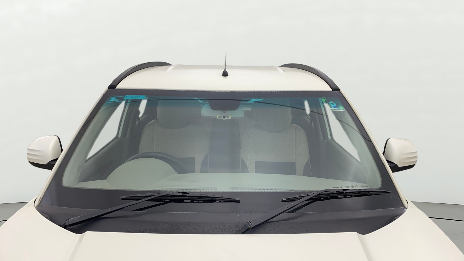 View 2016 Mahindra KUV100 K8 Petrol 5 Seater BS IV Image 29 Used 2016 Mahindra KUV100 K8 Petrol 5 Seater BS IV Image 29