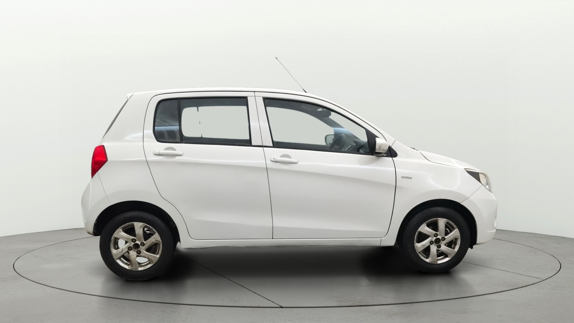 Used 2016 Maruti Suzuki 1000 Used 2016 Maruti Suzuki 1000