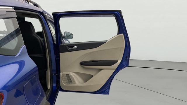 View Renault Triber Image 7 Used Renault Triber Image 7