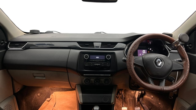 View Renault Triber Image 16 Used Renault Triber Image 16